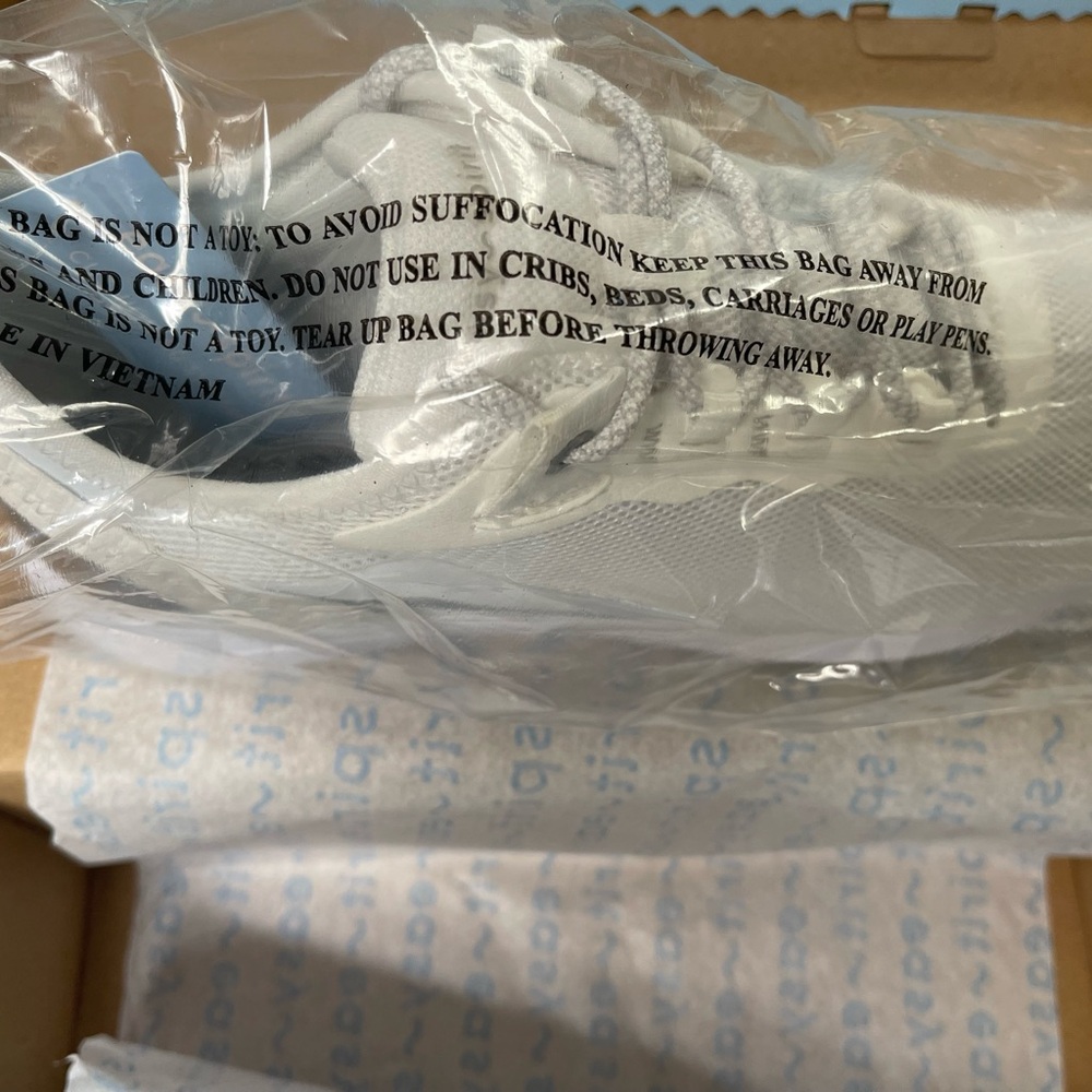 White Athletic Sneakers Easy Spirit White 8.5M